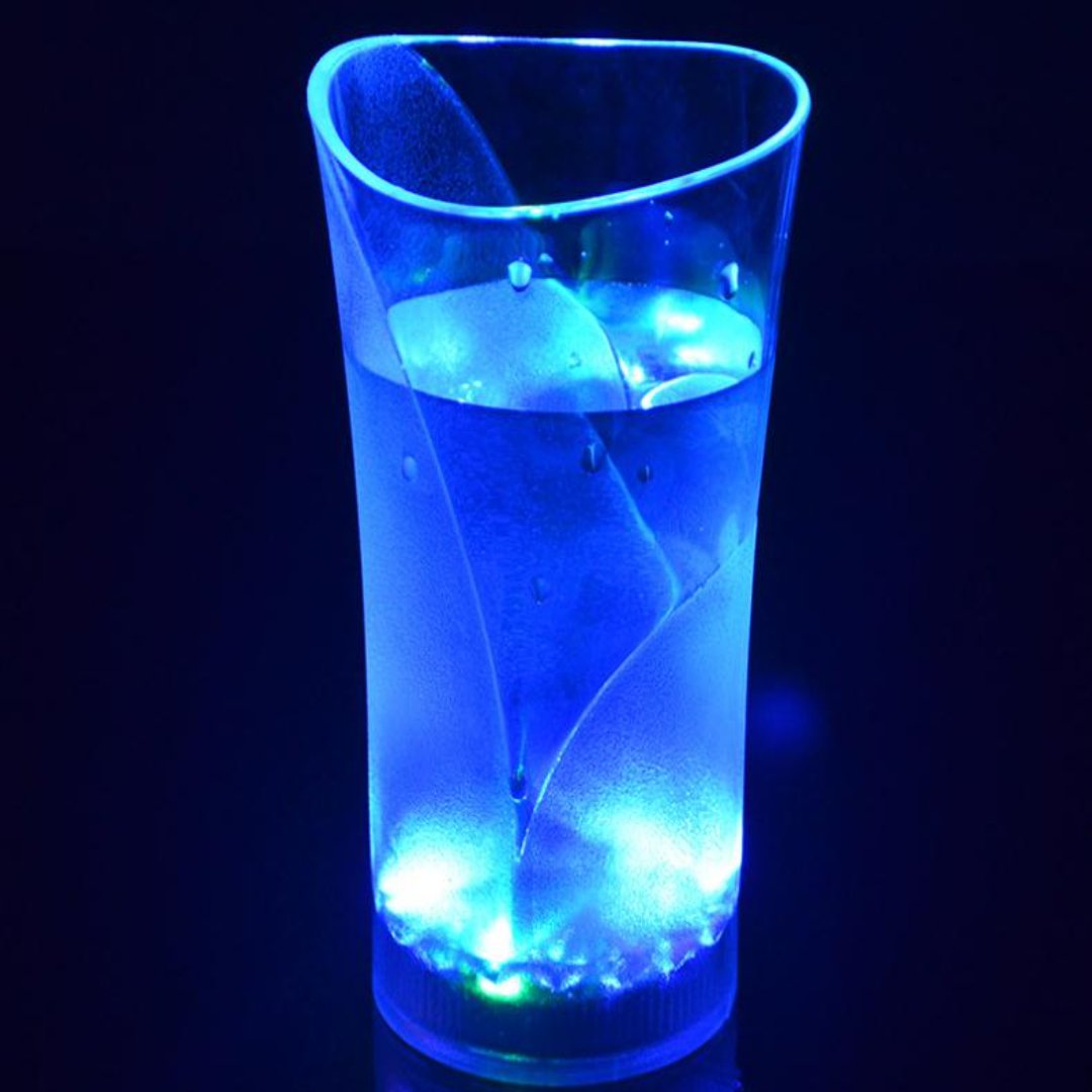 Valentine dag Skantoinkende fargerik LED lys opp kopp glass | Skanto
