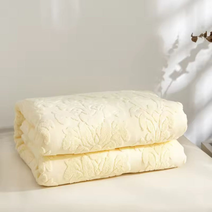 Skanto | Velour Blossom Dream Kastepute