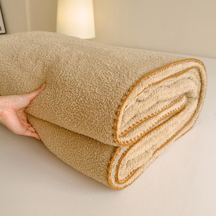 Skanto | Veluvia Bouclé Plush Vinterteppe