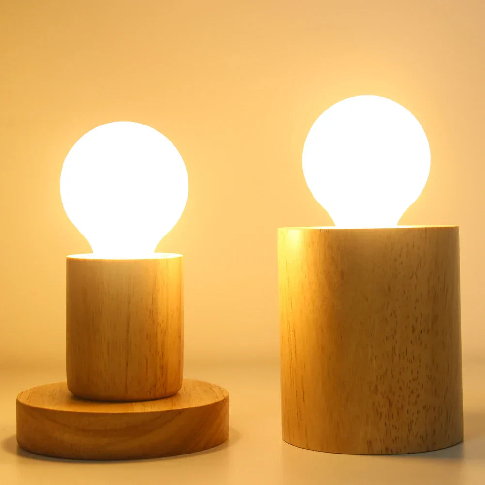 Retro Trebordlampe med Lysball – Dekorativ Belysning for Hjemmet | Skanto