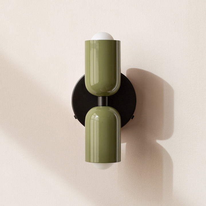Vintage Dobbel-Hodet Vegglampe – Kreativ Design for Unik Atmosfære | Skanto