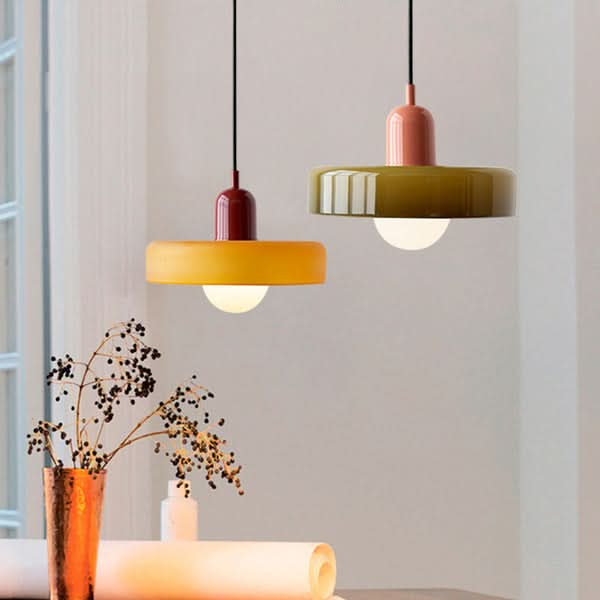 Skanto | Bauhaus Pendellampe i Farget Glass med Justerbart Oppheng