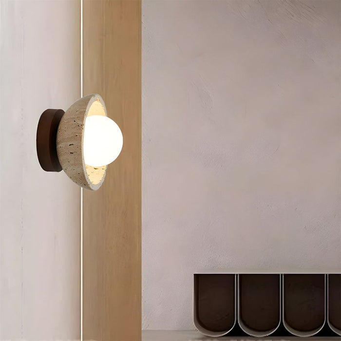 Skanto | Boho Travertin Naturstein LED Vegglampe