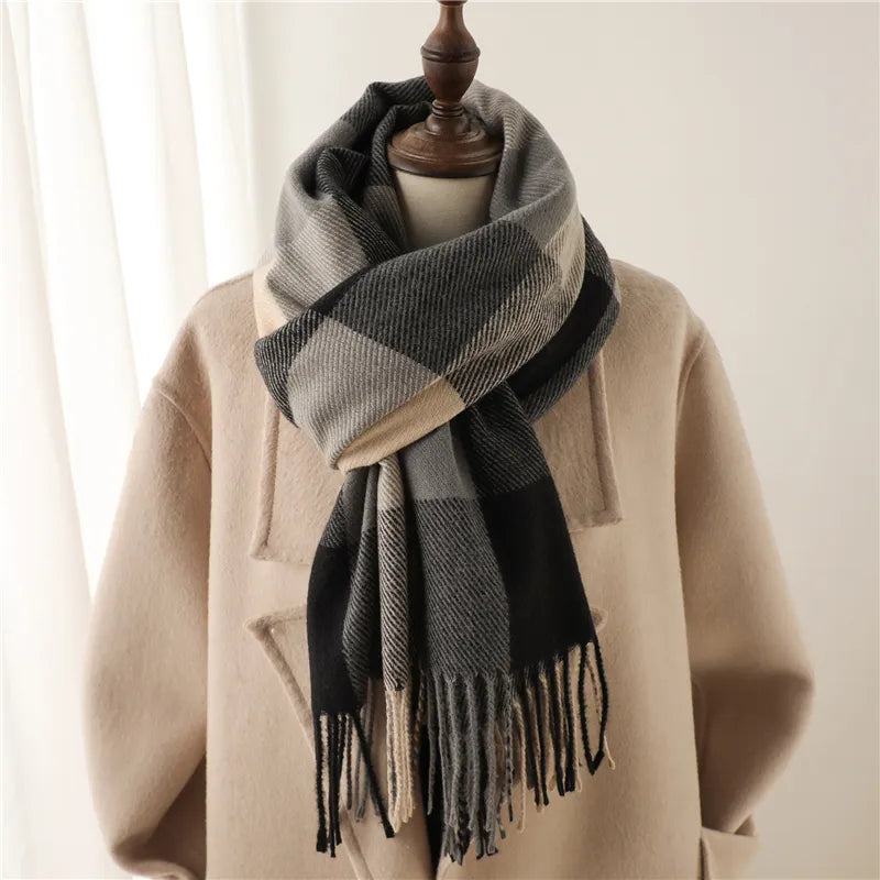 LuxeRuit Skjerf - Elegant Vintertilbehør for ethvert antrekk Skanto