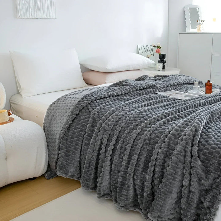 Skanto | CozyNest - Ultimat Varm og Myk Teppe for Sofa og Seng