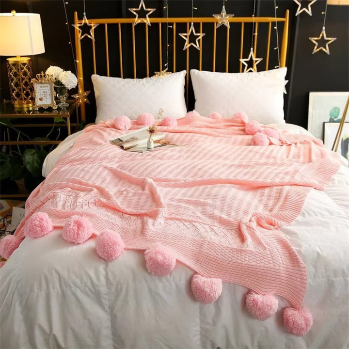 Skanto | Whimsy Fluffy Pom-Pom Macaron Teppe
