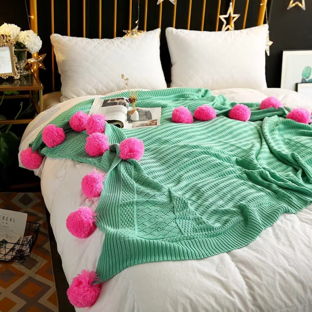 Skanto | Whimsy Fluffy Pom-Pom Macaron Teppe