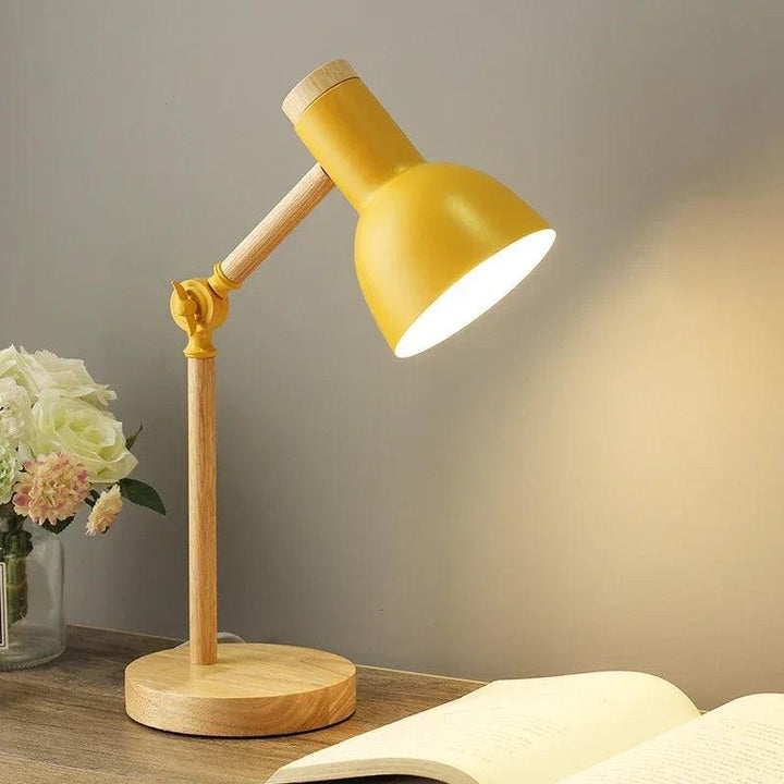 Skanto | LumeWood - Koselig skandinavisk trebordlampe