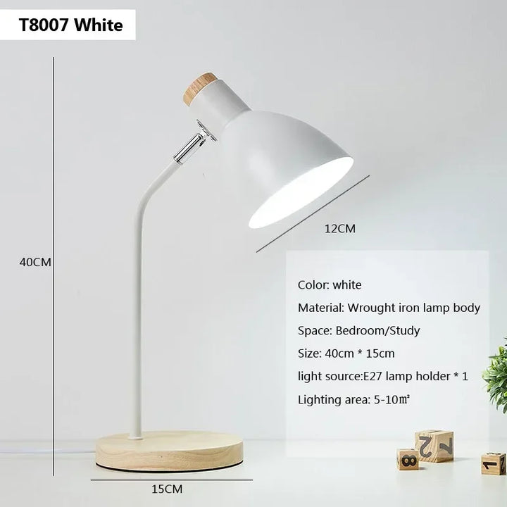 WoodWeave Treleri Kreativ Bordlampe – Unik lampe for stemningsfull belysning | Skanto