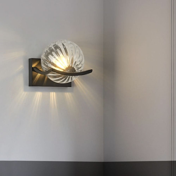 Skanto | Moderne LED Vegglampe med Glasspanel
