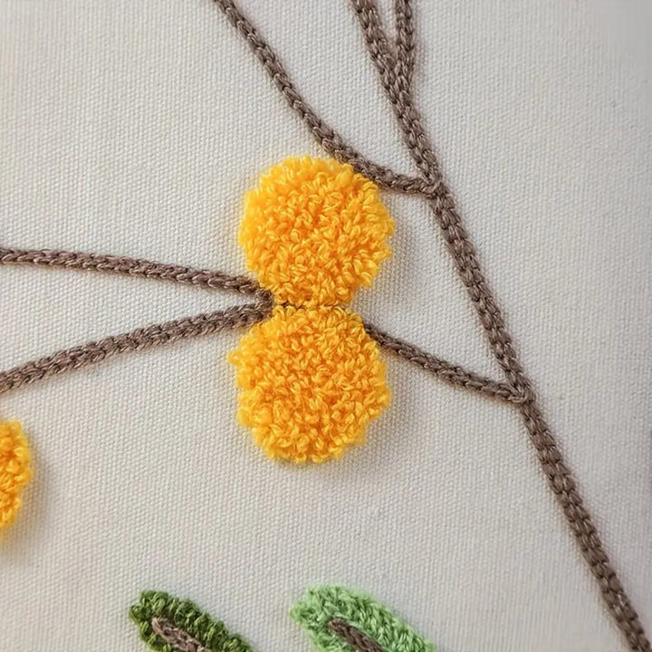 Skanto | Gul Blomst & Blader Broderi Putetrekk