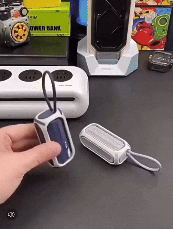CompactCharge – Stilig bærbar power bank for reise Skanto
