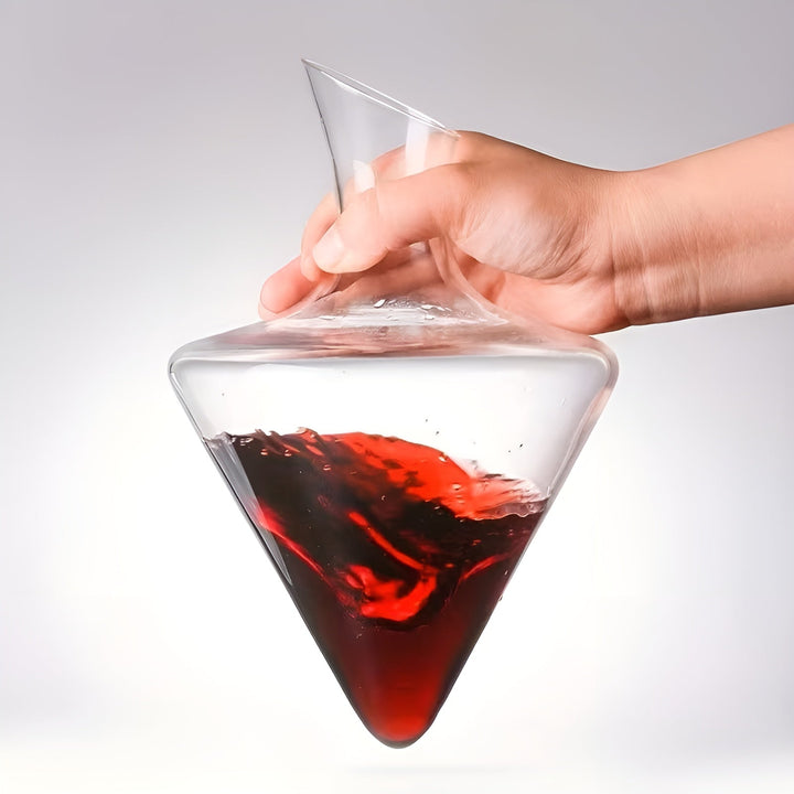 Vinkaraffel med Rask Lufting – Elegant Vanndfallsdesign laget av Glass | For Mer Intenst Aroma og Stilfull Vin Nytelse | Skanto