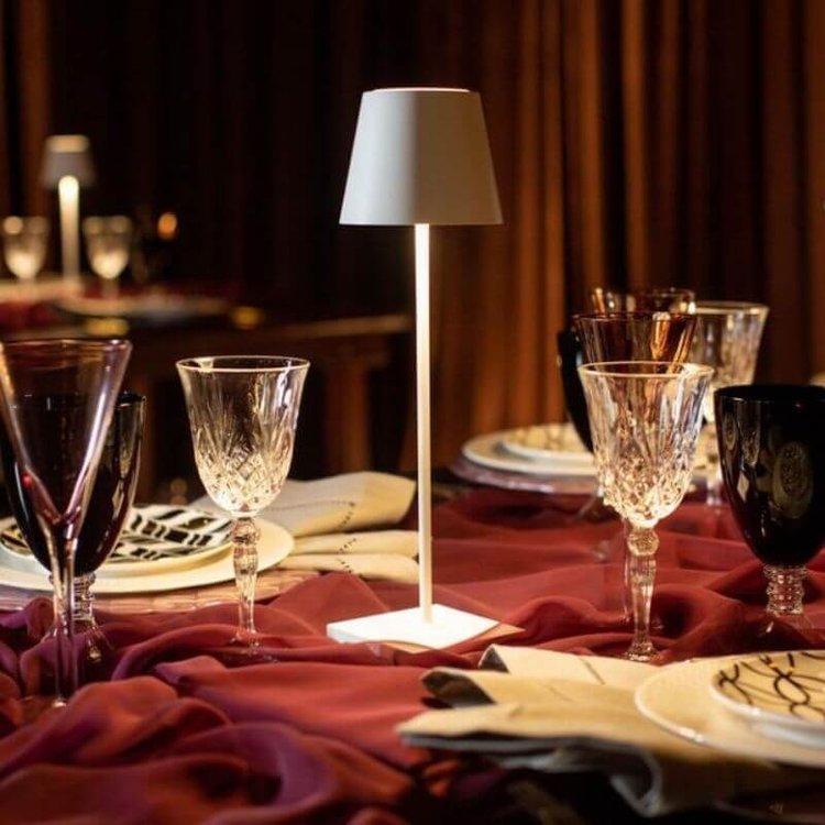 LuxeLamp Opplys rommet ditt med eleganse | Skanto