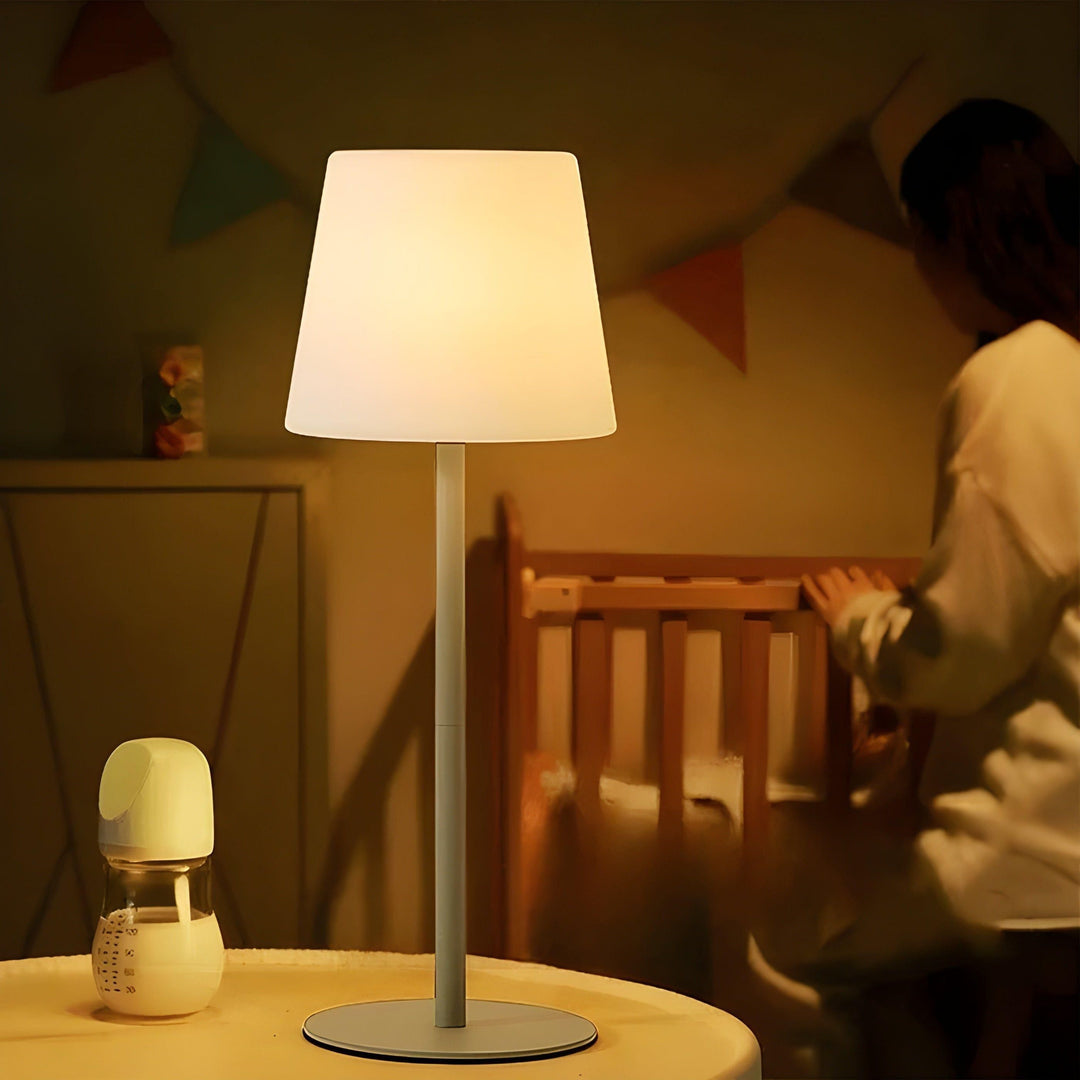Trådlampbar ladbart lampe med justerbar varm belysning Skanto