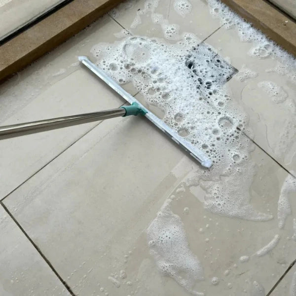 Skanto | CleanStorm — Knus alt smuss for feilfri renhet uten anstrengelse!