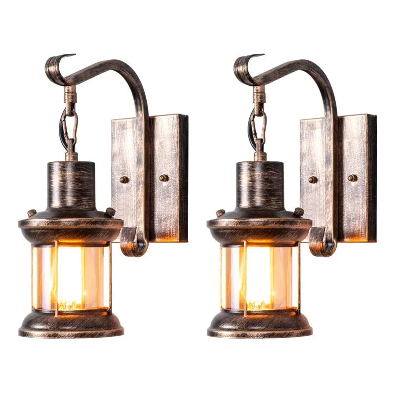 Skanto | Vegglampe med vintage glasskjermdesign