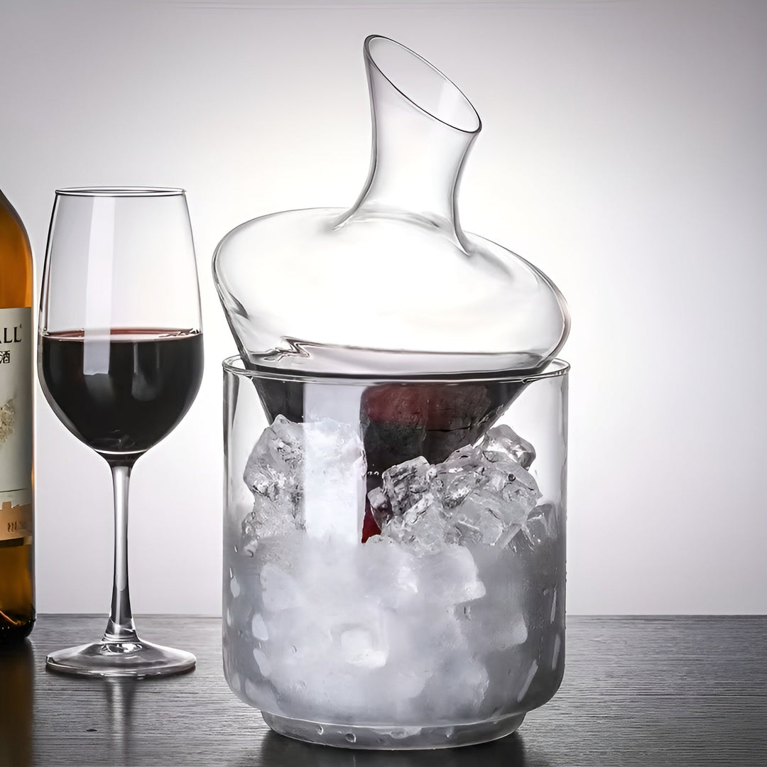 Vinkaraffel med Rask Lufting – Elegant Vanndfallsdesign laget av Glass | For Mer Intenst Aroma og Stilfull Vin Nytelse | Skanto