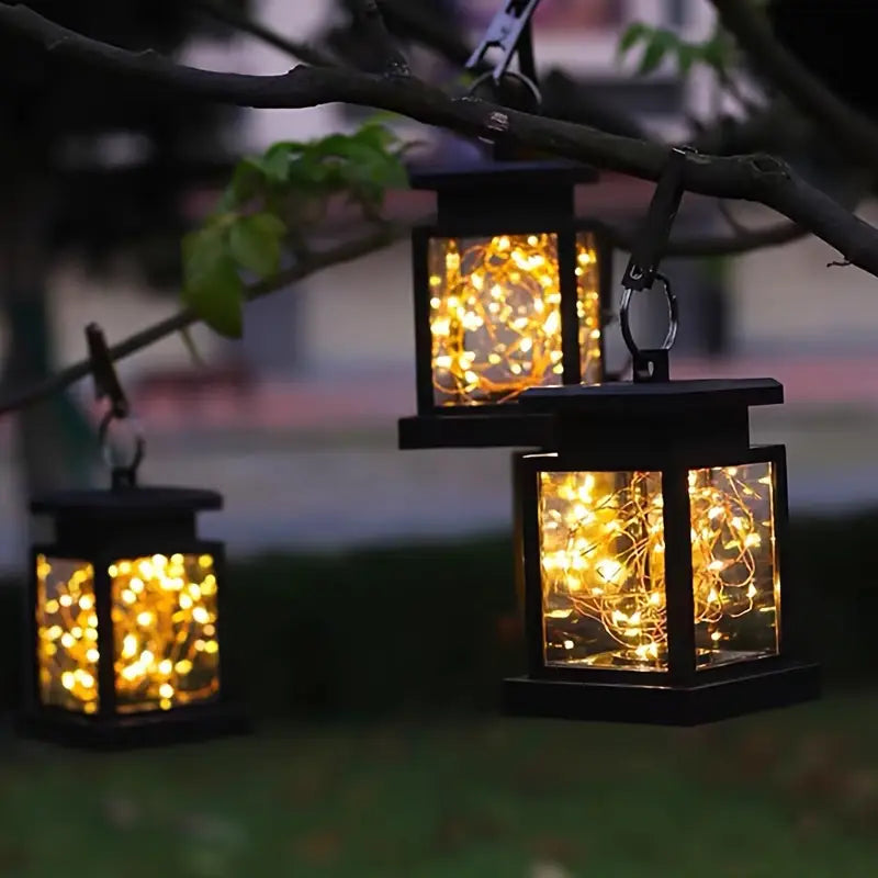 Skanto | Solar LED Lantern med Lyskabel og Hengestift – Vanntett Hagebelysning for Terrasse og Balkong
