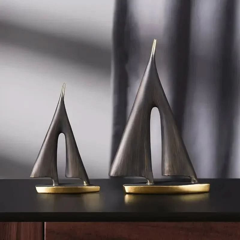 Skanto | Dekorativ minimalistisk seilbåt ornament for hjemmedekorasjon