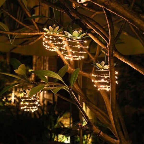 Skanto | Solar Pineapple Garden Lantern with Warm LED Light 28cm