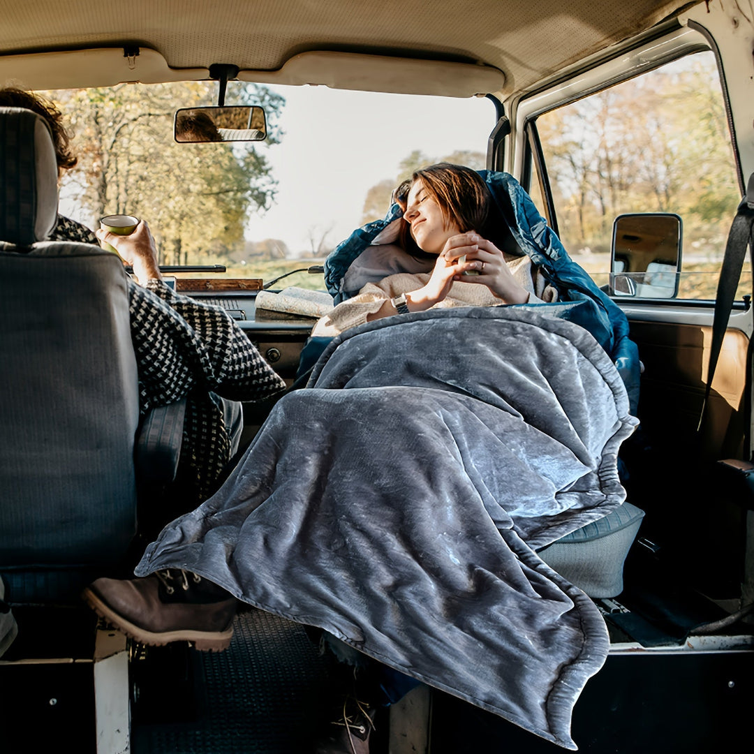 12V Oppvarmet Bilteppe - Mykt Flanellteppe med Overoppheting Beskyttelse for Bil og Camping | Skanto