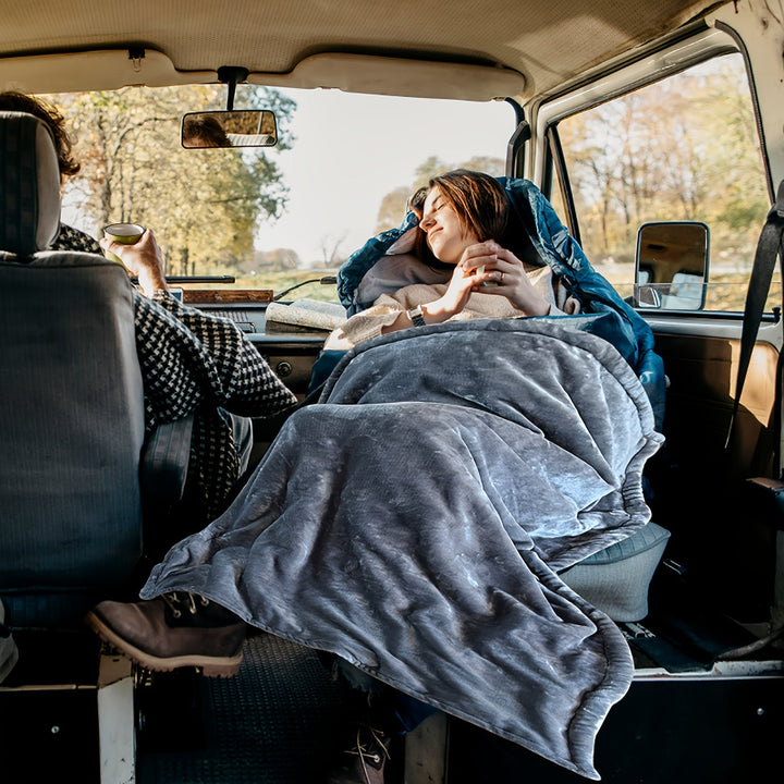 12V Oppvarmet Bilteppe - Mykt Flanellteppe med Overoppheting Beskyttelse for Bil og Camping | Skanto