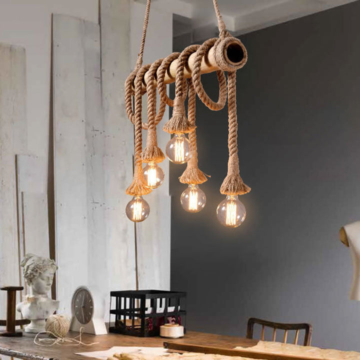 Skanto | Justerbar Bambus Pendellampe med Industriell Tau Design - EcoChic