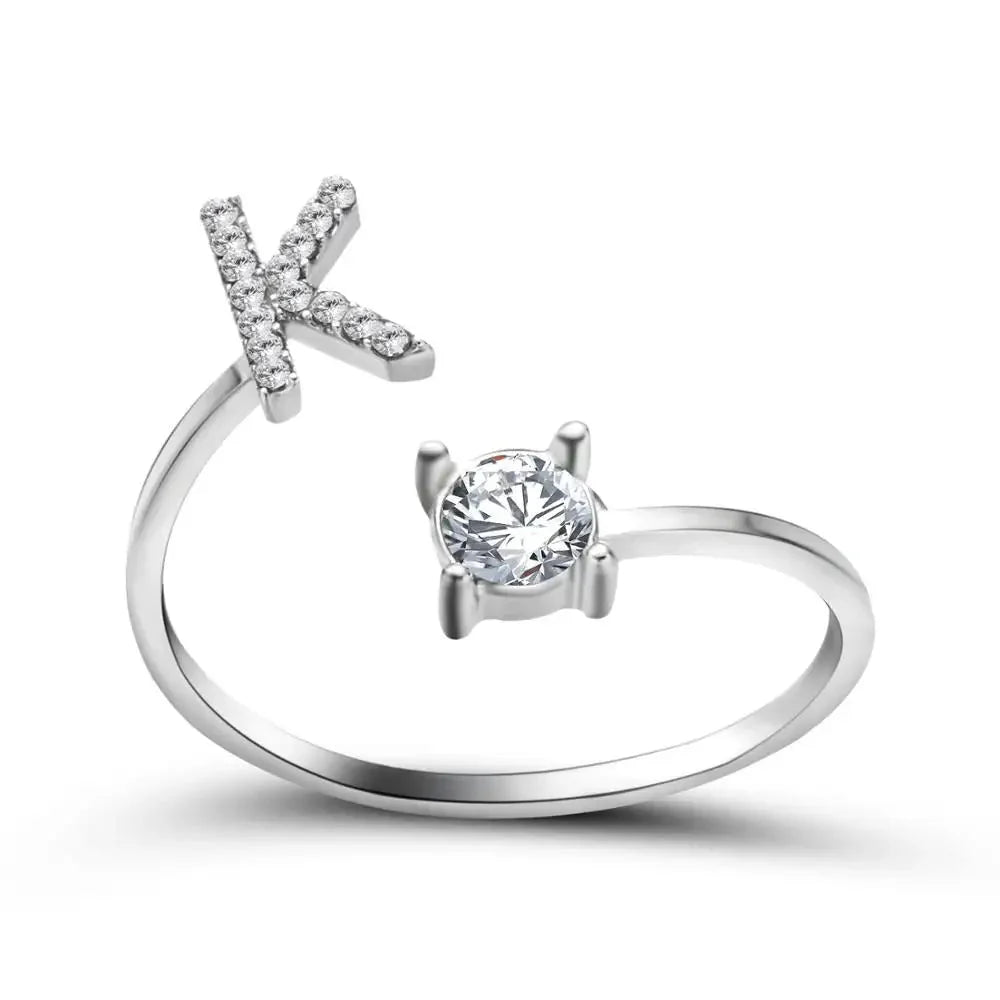 Skanto | Justerbar Delikat Diamant Bokstav Initial Ring