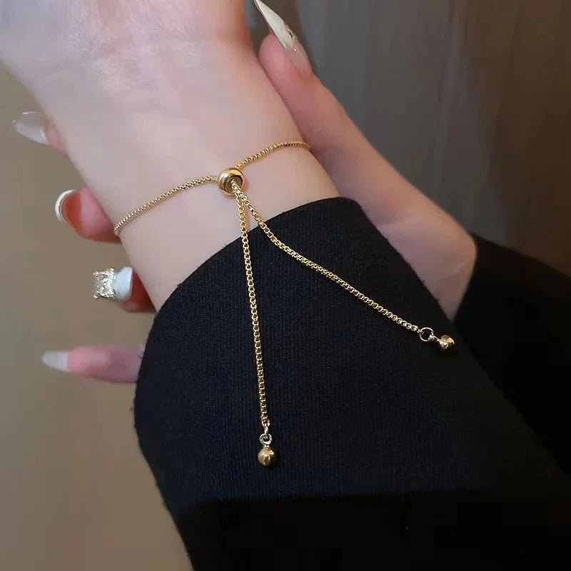 Skanto | Justerbar Lucky Four Leaf Clover Armbånd