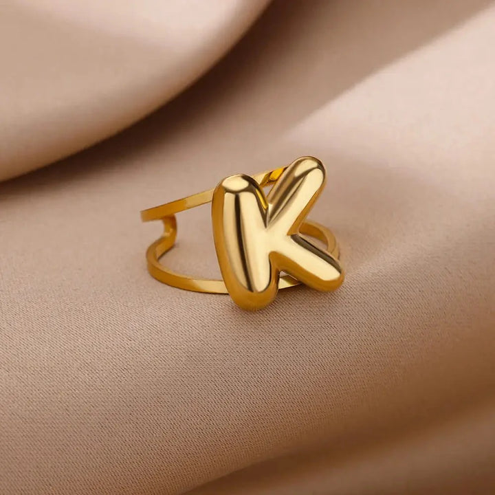Skanto | Justerbar Åpen Bånd Boblebokstav Initial Ring