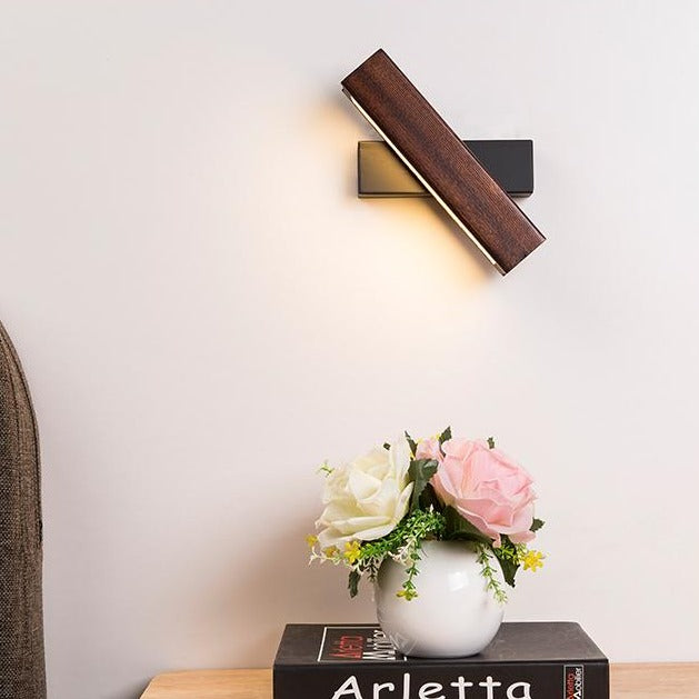 Skanto | Justerbar Tre LED Vegglampe - Jasper