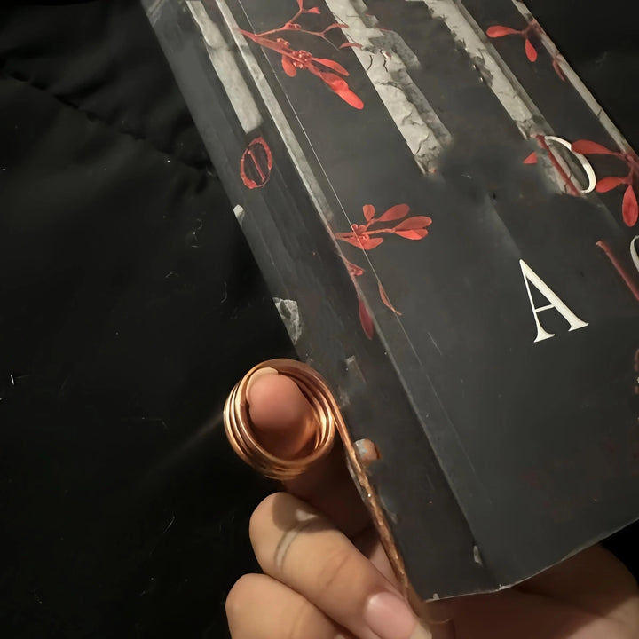 Skanto | GripLux Ring Holder — Smertfri lesing i luksuriøs stil som slapper av tommelen din og holder boken åpen (3 stykker)