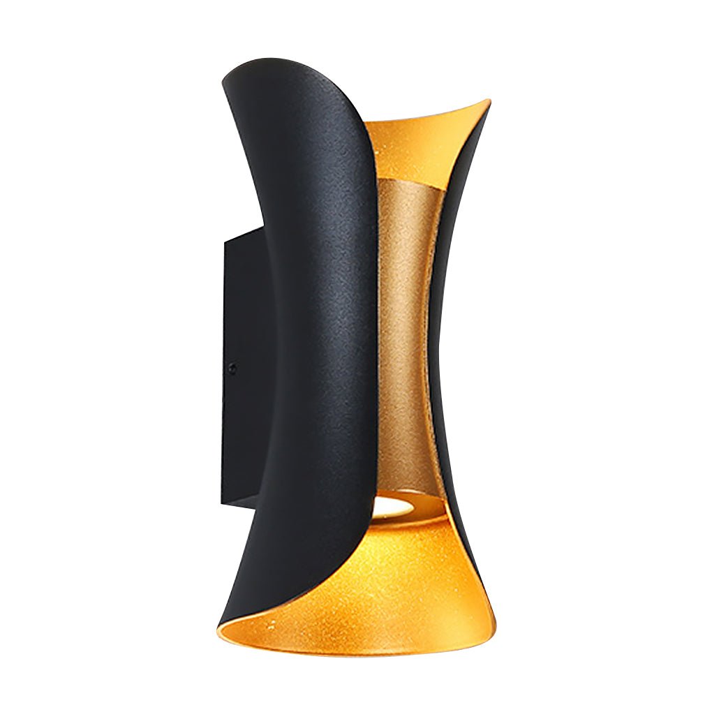 Skanto | Elegant Vanntette LED-lamper med Buet Form for Hagen