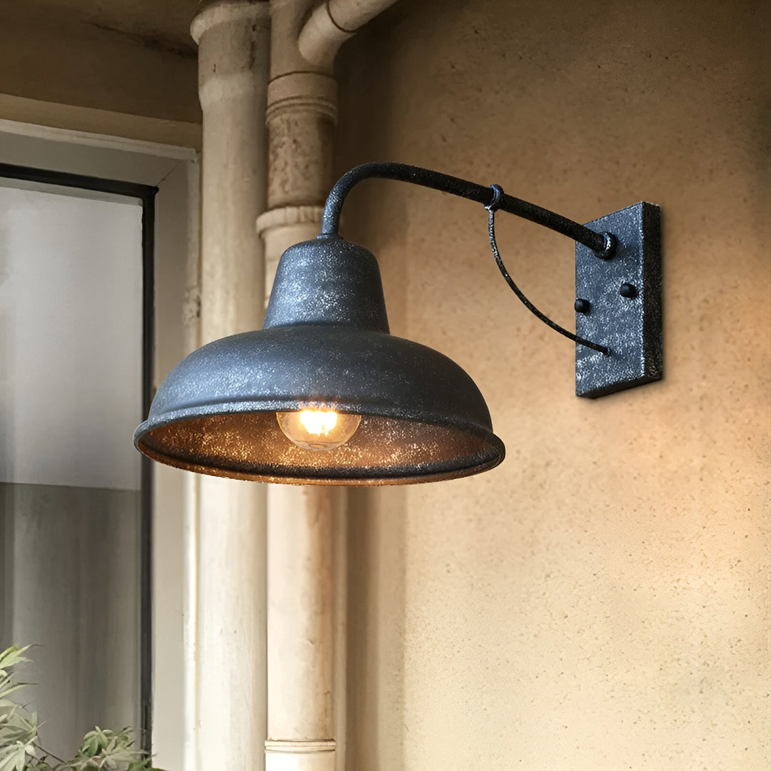 Skanto | Rustikk jern vegglampe - Vintage utendørsbelysning