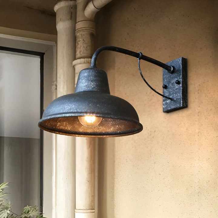 Skanto | Rustikk jern vegglampe - Vintage utendørsbelysning