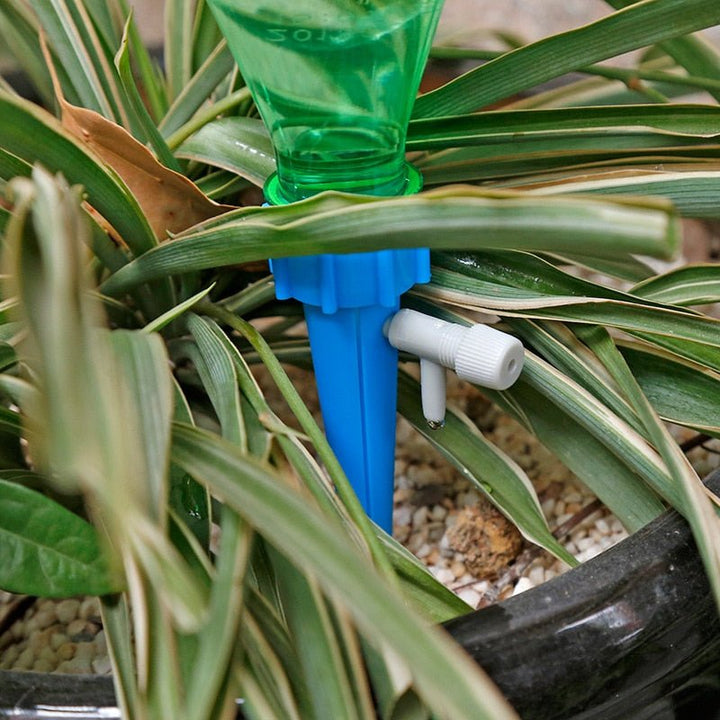 Skanto | GrowSmart Spike – Justerbart automatisk vanning system med flaske resirkuleringsfunksjon