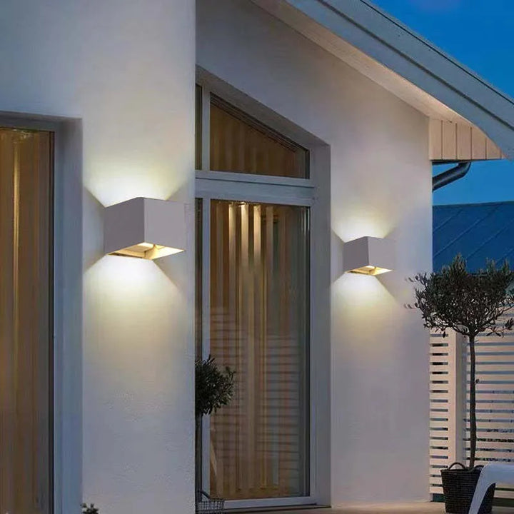 Skanto | Vegglampe Moderne Svart Aluminium LED Lysarmatur