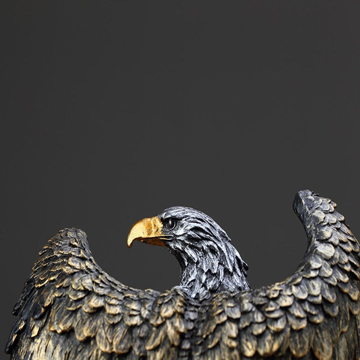 Skanto | Eagle Spreading Wings Ornament Hjem Dekkene