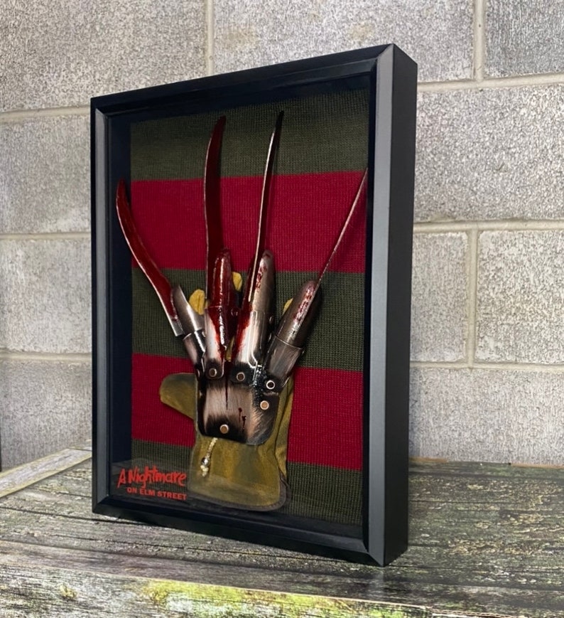 Skanto | Freddy Krueger Metallhanske & Genser Skyggeboks Skrekkfilm Requisitt Samleobjekt Mareritt på Elm Street Freddy Dekor Halloween