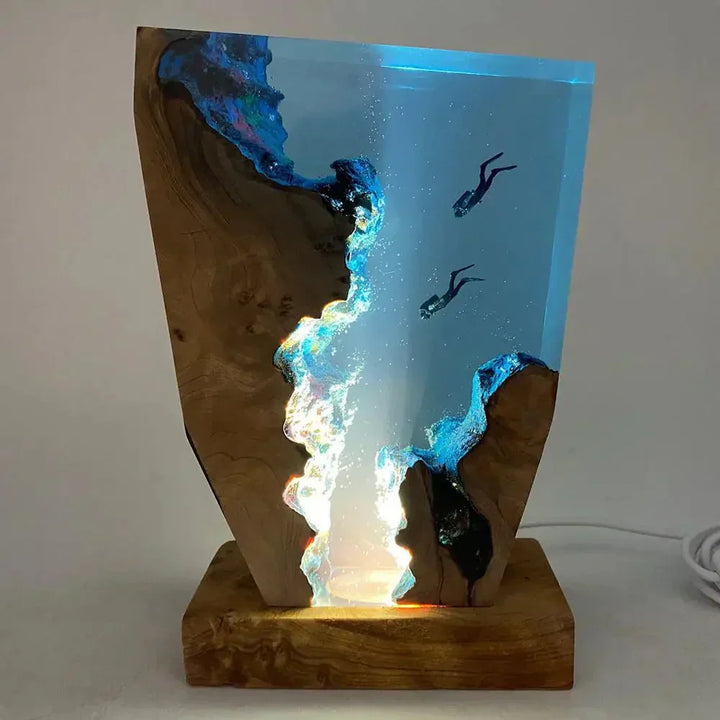 Skanto | Wave LED-lampe laget av harpiks