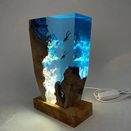 Skanto | Wave LED-lampe laget av harpiks