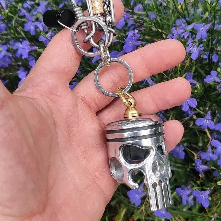 Skanto | Piston kunst hodeskalle nøkkelring [pendant/lommelykt/flaskeåpner]