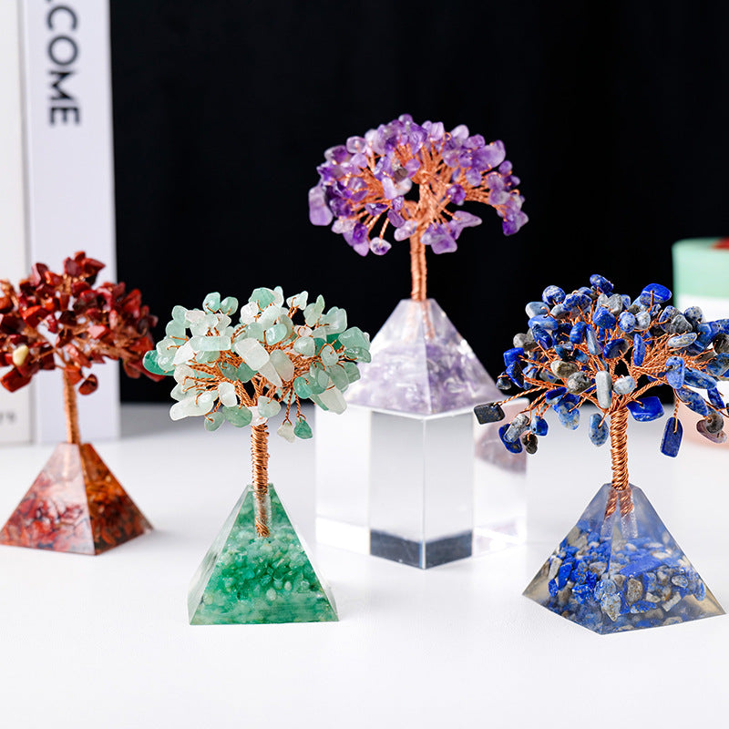 Norvo | Naturstein Grus Pyramide Base Feng Shui Tre