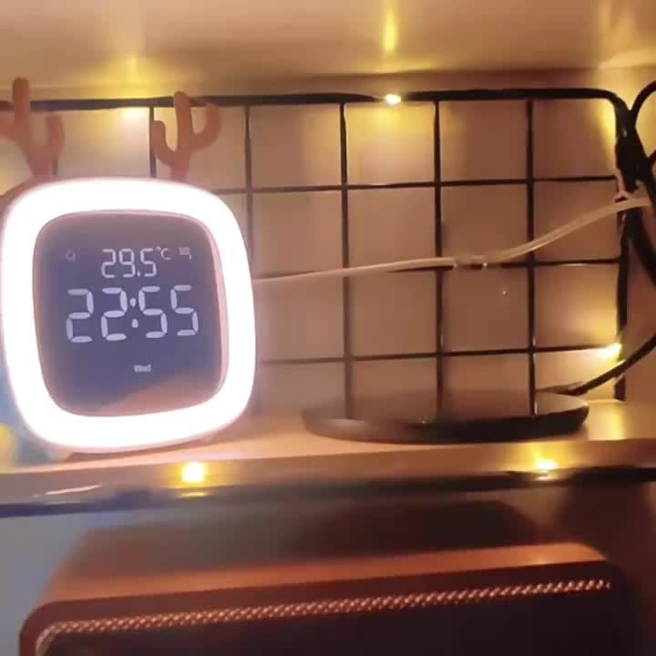 IronRack - Minimalistisk Flytende Hylle laget av Jern Skanto