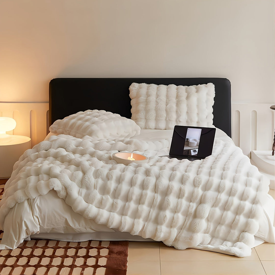 Skanto | Premium Fleece Teppe med Elegant Design