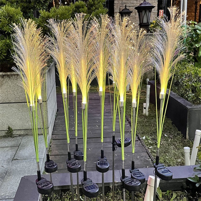 Solar Wicker Hage Lampe - Fargerik LED Hagebelysning med IP65 Vanntett Beskyttelse | Skanto