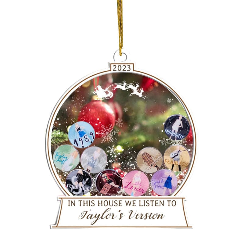 🎅I Dette Huset Lytter Vi Til Taylors Versjon Ornament | Skanto