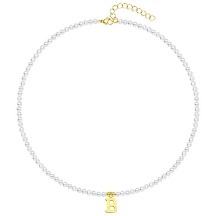 Skanto | Elegant gullbelagt perle bokstav initial halskjede