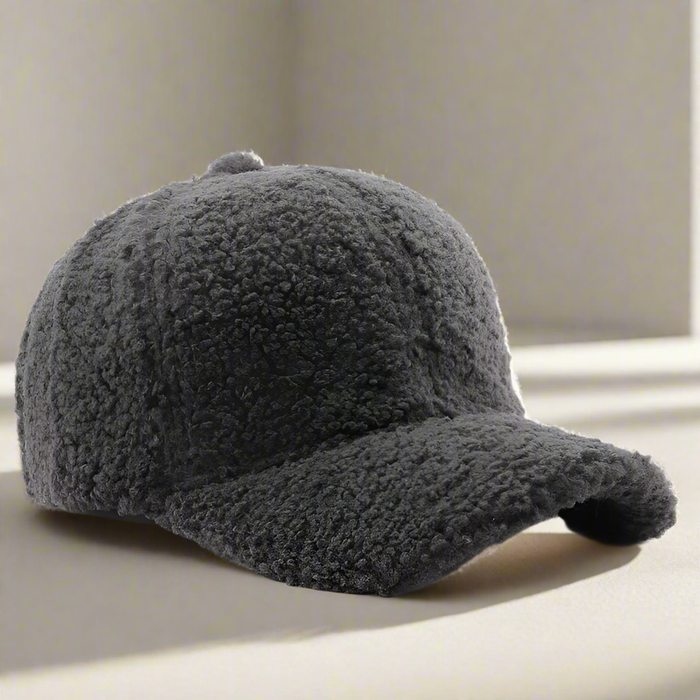 Skanto | TeddyCap – Fluffy Teddy Kjæledyr for et varmt utseende